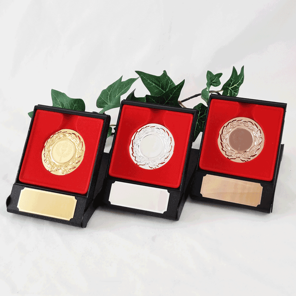 Koteloplaketti B64-75