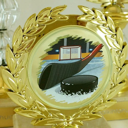 J&auml;&auml;keikko-figuuri C084, nelj&auml; kokoa