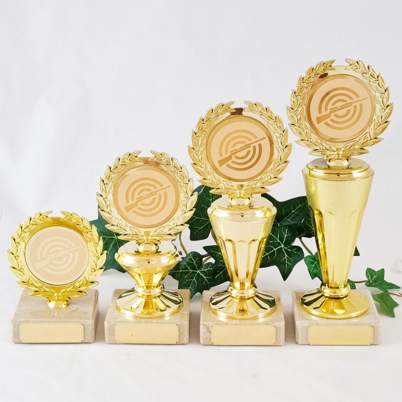 Kiv&auml;&auml;riammunta-figuuri P76-5090, nelj&auml; kokoa